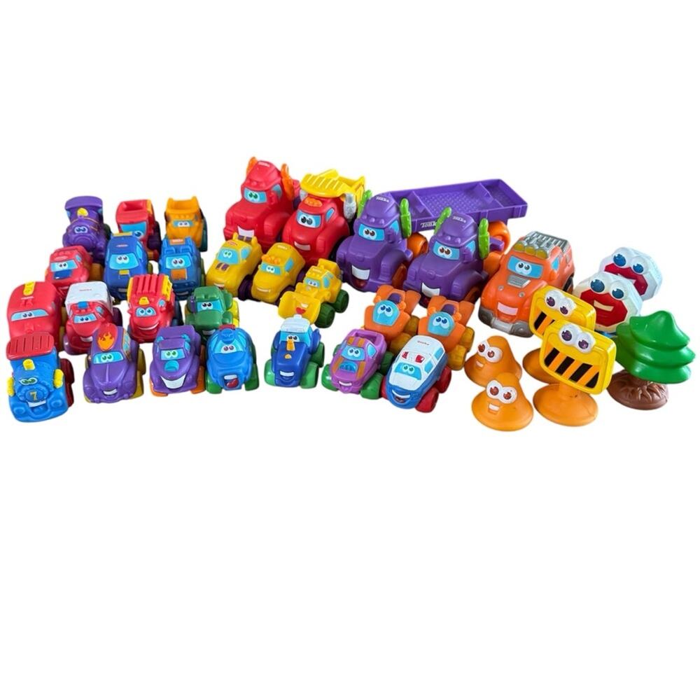 Tonka Lil' Chuck & Friends Lot 27+ Toy Vehicals And Accessories Approx. 2.5"-4”